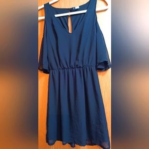 Lil black Dress size 4 Divided by H&M